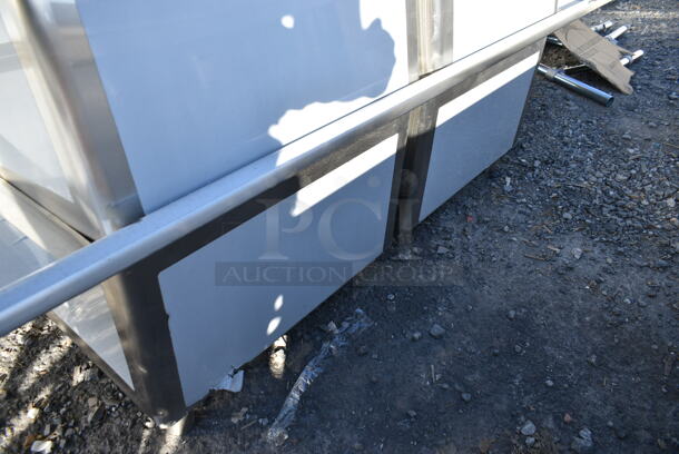 BRAND NEW SCRATCH AND DENT! Regency 600S22424224 98" 16 Gauge Stainless Steel Two Compartment Commercial Sink with Galvanized Steel Legs and 2 Drainboards - 24" x 24" x 14" Bowls. No Legs.  - Image 6 of 7