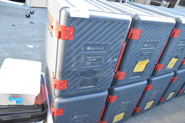 4 Plast Port Thermocase P600M Poly Portable Catering Case. 4 Times Your Bid! - Image 1 of 3