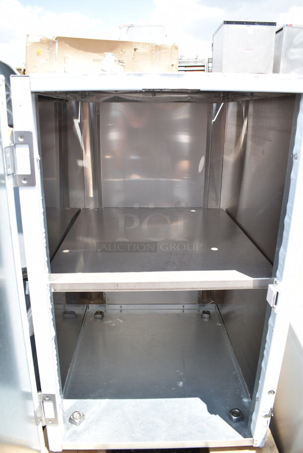 BRAND NEW SCRATCH AND DENT! 2024 Scotsman HST16-A 16 1/2" x 23 3/4" Enclosed Stainless Steel Ice Dispenser Stand with Door - Image 4 of 6