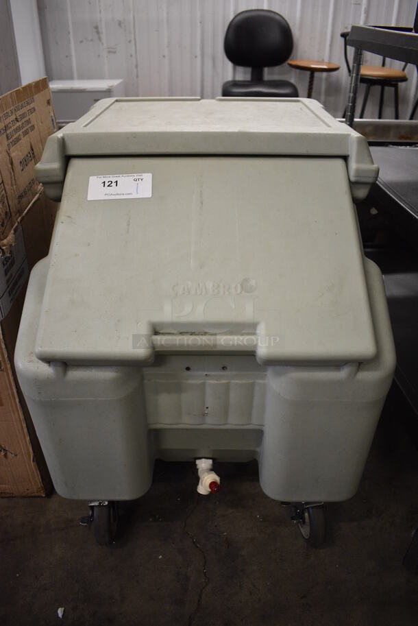 Cambro Green Gray Poly Insulated Portable Ice Bin on Commercial Casters. 23x30x30