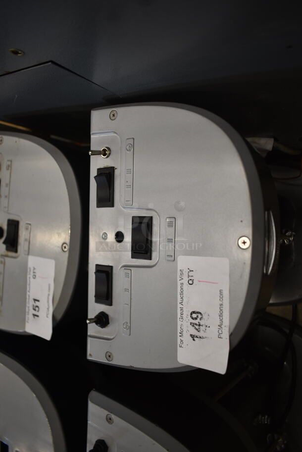 Hamilton Beach HMD400 Metal Commercial Countertop 3 Head Milkshake Mixer. 120 Volts, 1 Phase. Tested and Only Right Head Is Working - Image 2 of 4