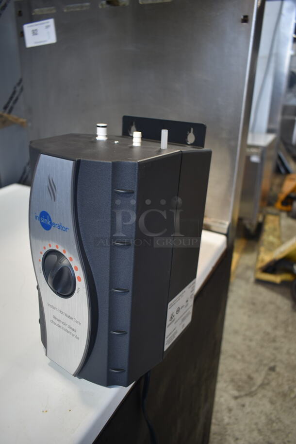 Insinkerator HWT Instant Hot Water Tank. 115 Volts, 1 Phase.  - Image 4 of 5
