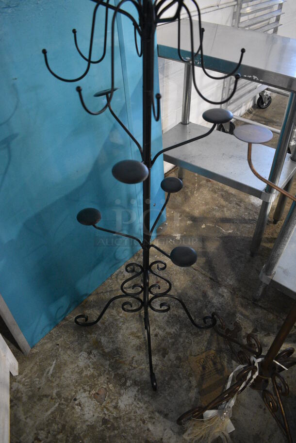 Metal Floor Style Rack. 16x16x73 - Image 3 of 3