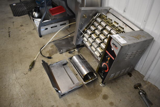APW Wyott M-2000 Stainless Steel Commercial Countertop Vertical Toaster. 208 Volts, 1 Phase. 23x15x20 - Image 3 of 7