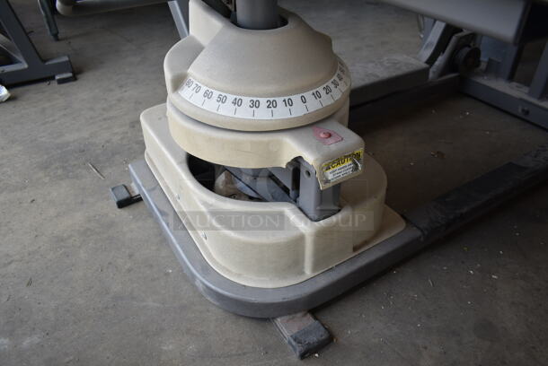 Nautilus Metal Commercial Floor Style Rotary Torso Exercise Machine. - Image 4 of 7