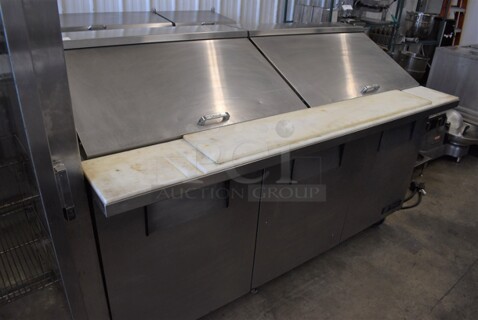 True Model TSSU-72-30M-B-ST Stainless Steel Commercial Sandwich Salad Prep Table Bain Marie Mega Top on Commercial Casters. 115 Volts, 1 Phase. 72x34x46. Tested and Powers On But Does Not Get Cold