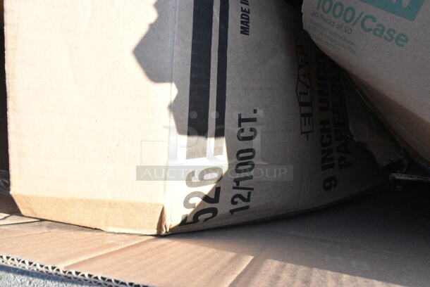 20 BRAND NEW Boxes Including 346WKFSNM Choice Medium Weight White Wrapped Plastic Cutlery Set with Napkin - 250/Case, 245CB10WHITE Choice White Customizable Corrugated Plain Pizza Box, 130GHWPLAKNF EcoChoice Heavy Weight 6 1/2" Green CPLA Plastic Knife - 1000/Case, Dart 90HTPF3VR 9" x 9" x 3" White Foam Square Vented 3 Compartment Take Out Container with Perforated Hinged Lid. 20 Times Your Bid!  - Image 12 of 12