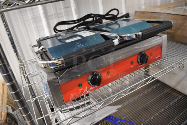 BRAND NEW! Avantco P88SG Stainless Steel Commercial Countertop Double Panini Press Sandwich Grill with Grooved Plates. 120 Volts, 1 Phase. 23x15x8. Tested and Working! - Image 3 of 8