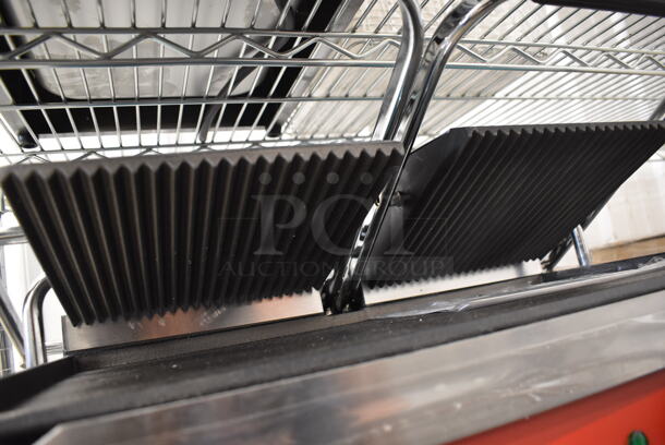 BRAND NEW! Avantco P88SG Stainless Steel Commercial Countertop Double Panini Press Sandwich Grill with Grooved Plates. 120 Volts, 1 Phase. 23x15x8. Tested and Working! - Image 5 of 8