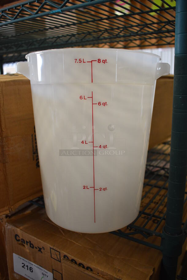12 BRAND NEW IN BOX! Cambro Poly 8 Quart Containers. 10x9x11. 12 Times Your Bid!
