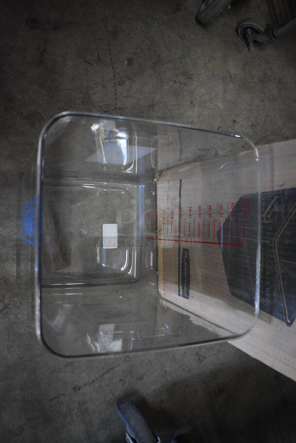 6 BRAND NEW IN BOX! Rubbermaid Clear Poly Containers. 11.5x10.5x14.5. 6 Times Your Bid! - Image 3 of 4