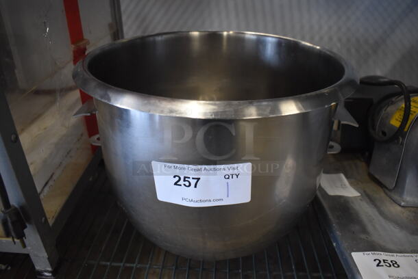 Stainless Steel 20 Quart Mixing Bowl. 16x14x12