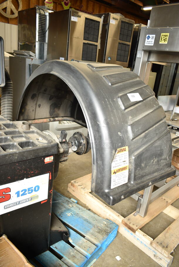 Coats 1250 Metal Commercial Floor Style 2D Wheel Balancer with Laser Guided Operation. 220-250 Volts, 1 Phase. - Image 2 of 6
