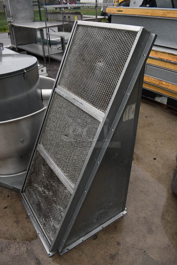 CaptiveAire Model K-A1-G10 Metal Commercial Power Ventilator Fan. 208 Volts, 1 Phase. 32.5x27.5x32, 22x24x45 - Image 4 of 9