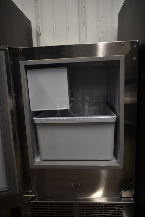 BRAND NEW SCRATCH AND DENT! Whynter MIM-14231SS 14" Undercounter Automatic Marine Ice Maker 23lb. 115 Volts, 1 Phase. Tested and Working! - Image 3 of 5