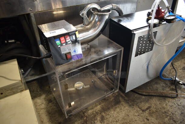ZY-SB130 Metal Commercial Countertop Sno Cone Machine on Clear Poly Merchandising Case. 110 Volts, 1 Phase. Tested and Working! - Image 2 of 8