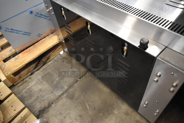 BRAND NEW SCRATCH AND DENT! Cooking Performance Group CPG 351S36SBN Stainless Steel Commercial Natural Gas Powered Cheese Melter. 36,000 BTU. - Image 11 of 11