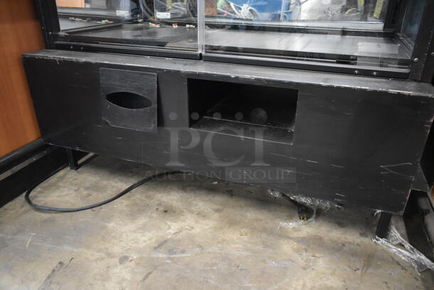 Metal Commercial Floor Style Bakery Display Case Merchandiser. - Image 2 of 6
