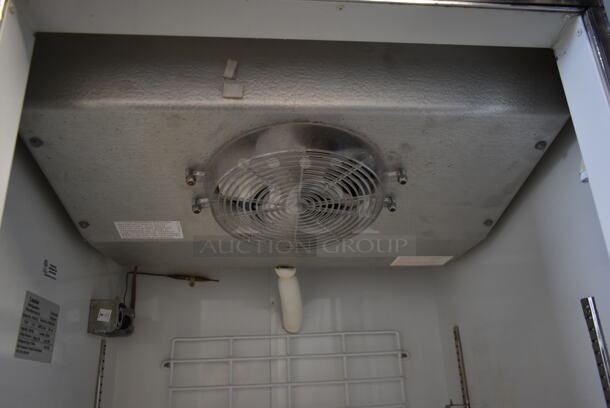 2014 Leader PF30 SC Stainless Steel Commercial Single Door Reach In Cooler Merchandiser. 115 Volts, 1 Phase. Tested and Does Not Power On - Image 4 of 6