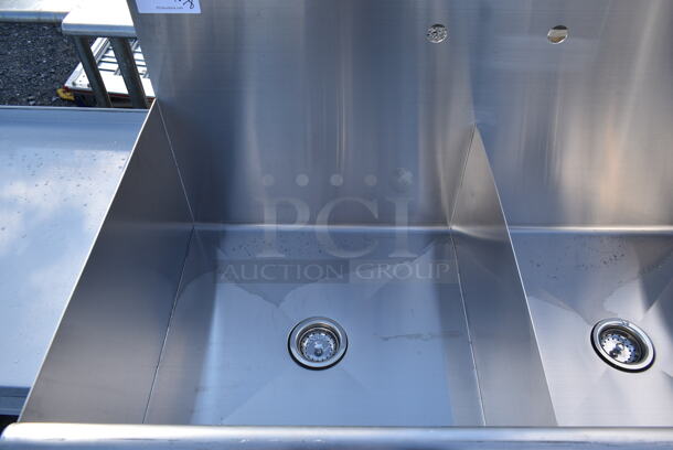 BRAND NEW SCRATCH AND DENT! Stainless Steel Commercial 2 Bay Sink. - Image 3 of 5
