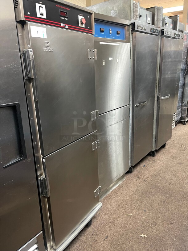 Working! Bevles Full Size Commercial Heated Cabinet Hot Food Bevles NSF CA70 Warmer Transport NSF 115 Volt Tested and Working! - Image 4 of 6