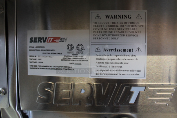 BRAND NEW SCRATCH AND DENT! 2022 ServIt 423EST3WO Stainless Steel Commercial Electric Powered Three Pan Open Well Steam Table with Angled Sneeze Guard and Casters. 120 Volts, 1 Phase. Tested and Working! - Image 6 of 11