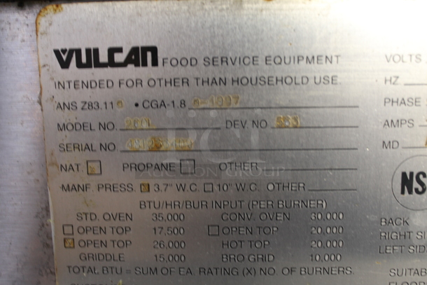 Vulcan 260L Natural Gas 6 Burner Range and 24" Griddle Combo w/ 2 Ovens, Gas Hose and Salamander Shelf - Image 11 of 12