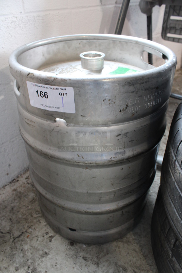 Metal Half Barrel Keg. 16x16x21