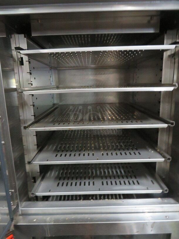 One Winston Industries Heat And Hold Cabinet On Casters. WORKING WHEN REMOVED. Model# HA4522ZE. 220 Volt. 28X33X73 - Image 3 of 4