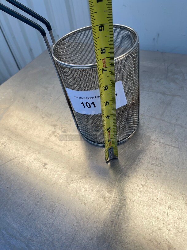 Commercial Frying Basket  - Image 5 of 5
