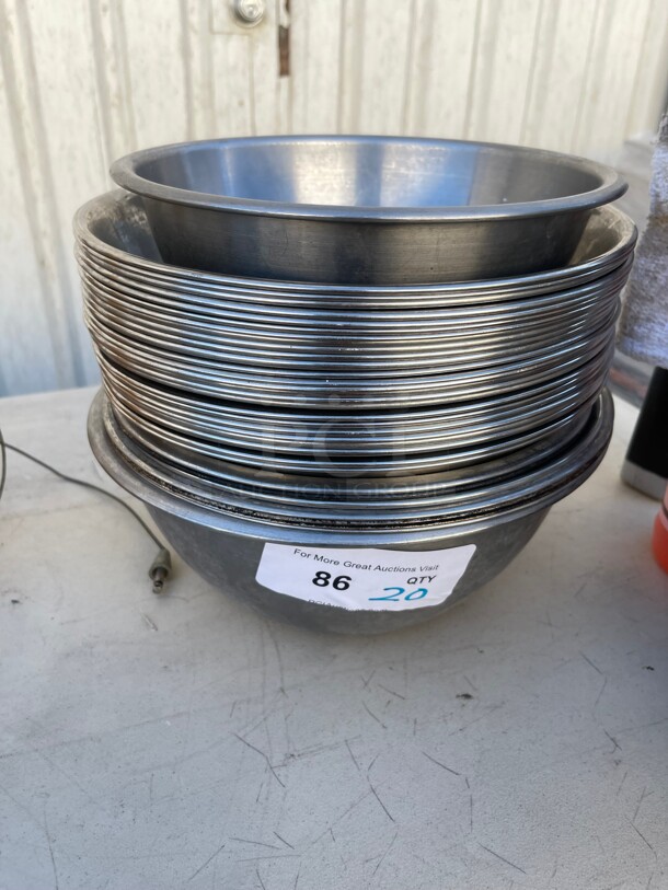 Nice! Commercial Stainless Steel Mixing Pans NSF 