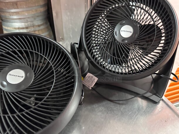 Turbo Table Air Circulator Fan, 3-Speed  Wall Mount, Black - Image 2 of 5