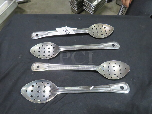 Stainless Steel Perforated  Spoon. 4XBID - Image 1 of 1