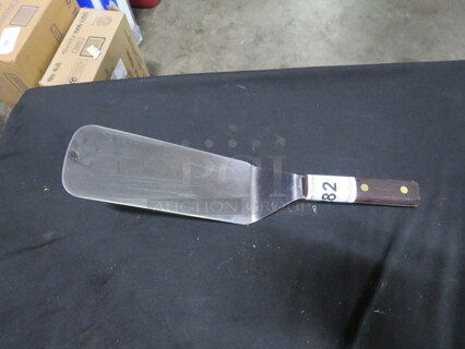 One Hamburger Turner.