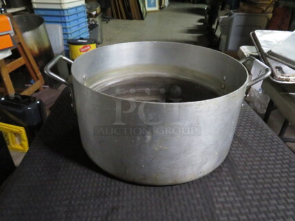 One 14X7 Stock Pot.