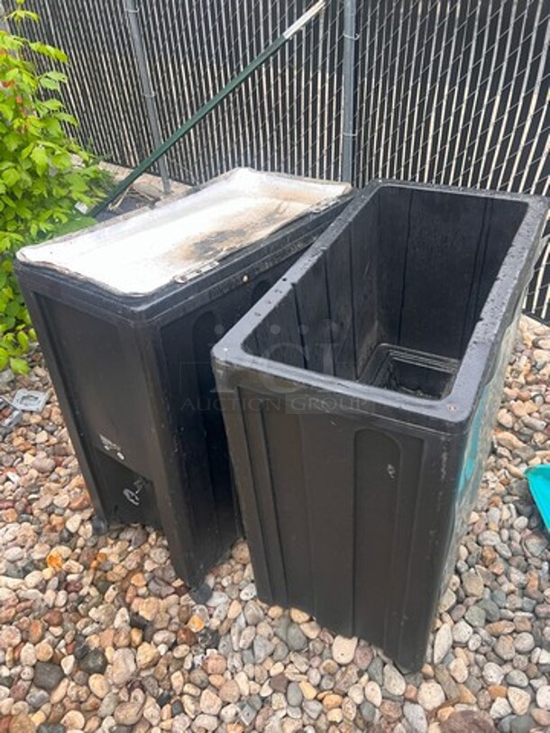 Two Cambro Insulated Beer Coolers on Wheels
QTY 2 
Location: The Cage 
Your Bid x 2 - Image 2 of 2