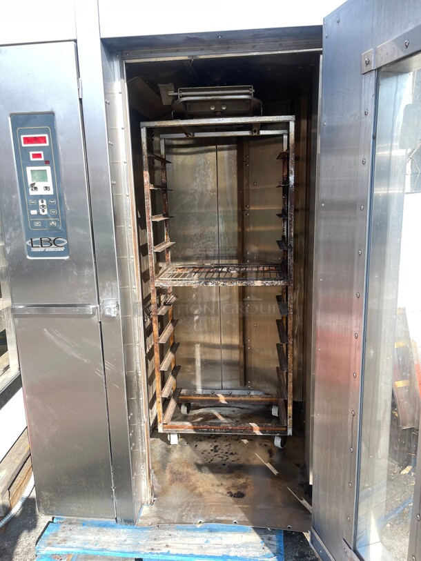 LBC Bakery  LRO-1G5 Roll-In Gas Oven Great For Any Bakery 115/220  Volt and Natural Gas NSF Tested and Working! - Image 4 of 10