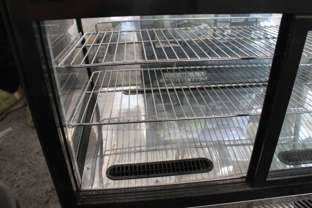BRAND NEW SCRATCH AND DENT! KoolMore Stainless Steel Commercial Countertop Deli Display Case Merchandiser. Tested and Powers On But Does Not Get Cold - Image 7 of 10