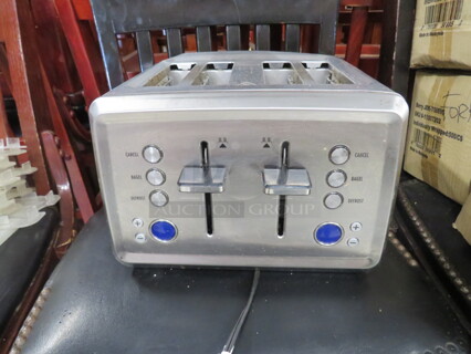 One WORKING Stainless Steel Hamilton Beach 4 Slice Toaster. Model# 22796