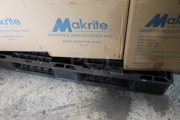40 BRAND NEW! Boxes of 240 Makrite 9500-N95S Disposable Respirator. 40 Times Your Bid! - Image 4 of 4