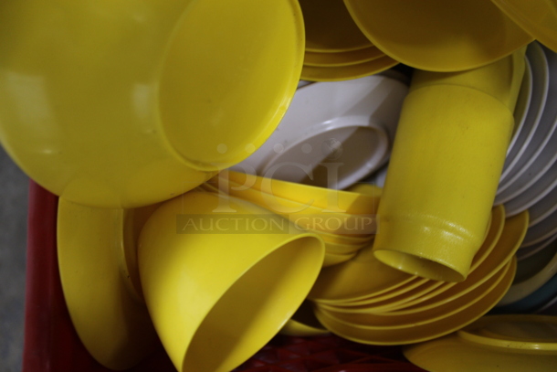 ALL ONE MONEY! Lot of Various Items Including Yellow Bowls and Saucers - Image 3 of 4