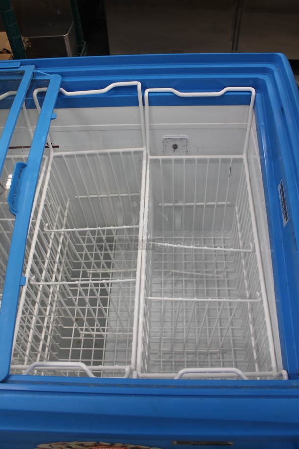 Metal Commercial Novelty Ice Cream Freezer Merchandiser. Tested and Working! - Image 3 of 4