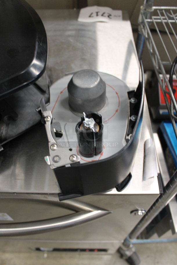 BRAND NEW! Hobart HT Series HTS-7ELS Commercial Countertop 30 Pound Price Computing Scale with Label Printer. 120/208-240 Volts, 1 Phase. Tested and Working! - Image 5 of 9