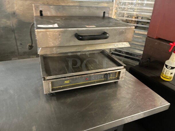 Nice! Equipex SEM-60VC 24 Inch Electric Salamander Broiler, 208v/1ph Tested and Working! - Image 3 of 10