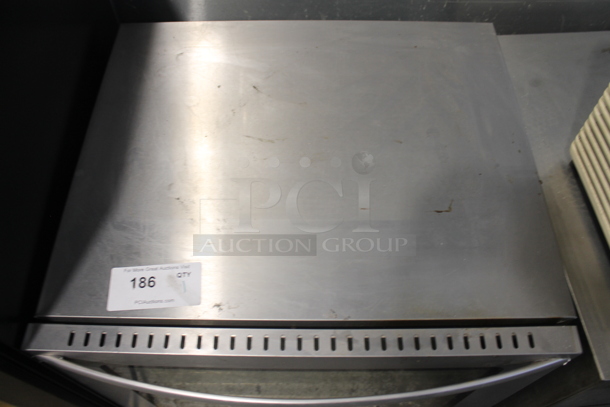 Avantco 177CO28 Stainless Steel Commercial Countertop Electric Powered Convection Oven. 208-240 Volts, 1 Phase. - Image 2 of 9