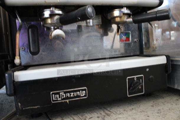 La Spaziale Model EK Stainless Steel Commercial Countertop 2 Group Espresso Machine w/ 2 Portafilters and 2 Steam Wands. 115 Volts, 1 Phase. 21x22x19 - Image 7 of 10