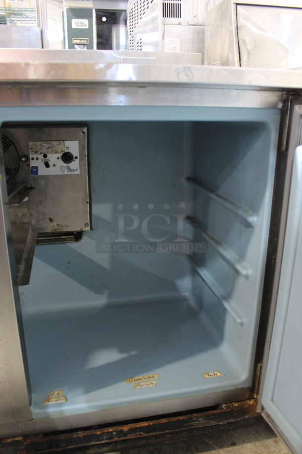 Delfield ST4148 Stainless Steel Commercial Work Top 2 Door Cooler. 115 Volts, 1 Phase. Tested and Working! - Image 4 of 7