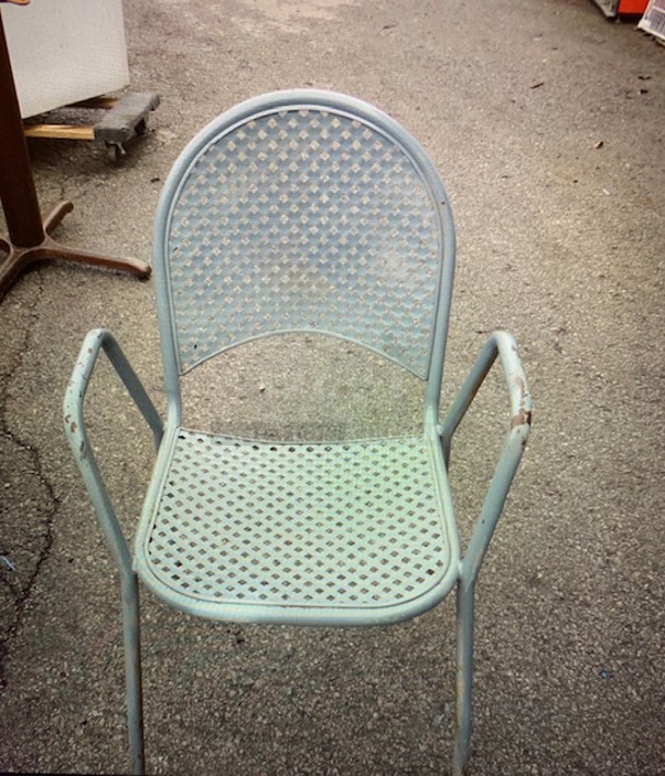 Gray Metal Patio Arm Chair. 3XBID - Image 1 of 1