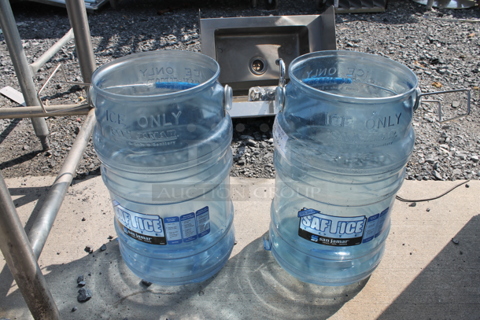 2 San Jamar SafTice Blue Poly Ice Buckets. 2 Times Your Bid!