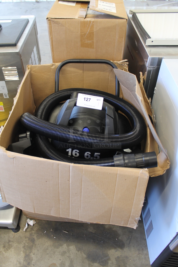 BRAND NEW SCRATCH AND DENT! Lavex 457PRO16GAL Blue and Black Poly Wet Dry Vac Vacuum Cleaner. 120 Volts, 1 Phase. Tested and Working! - Image 2 of 5